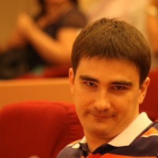 Председатель комитета по общественным отношениям, анализу и информации Михаил Данилов