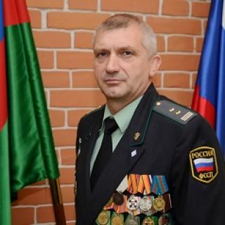 На фото - Владимир Витрук (фото с сайта r55.fssprus.ru)