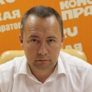 На фото - Дмитрий Любушкин