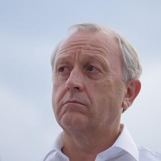 На фото - Валерий Радаев