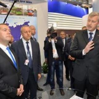 Иван Котвицкий на фото справа