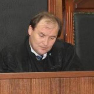 На фото - Владимир Стасенков