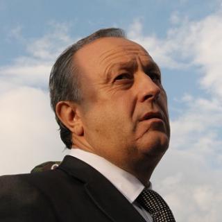 На фото - Валерий Радаев