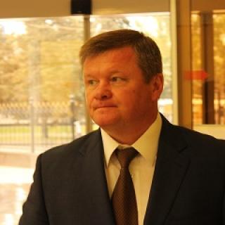 На фото - Михаил Исаев