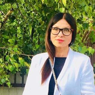 На фото - Вера Афанасьева (фото с личной страницы философа в Facebook)