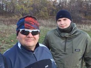 На фото - Дмитрий Ханенко (слева) и его сын Никита (фото со страницы в Facebook Дмитрия Ханенко)