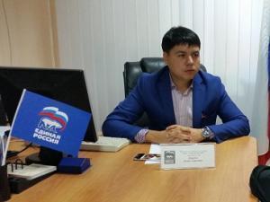 На фото - Бывший председатель собрания депутатов Саратовского района Денис Давыдов