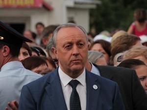 На фото Валерий Радаев