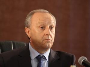 На фото - Валерий Радаев