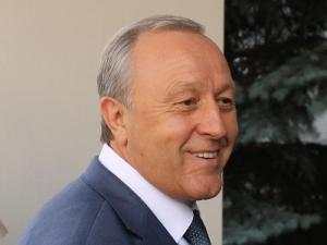 На фото - Валерий Радаев