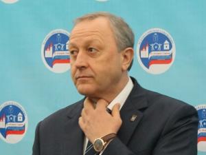 На фото - Валерий Радаев